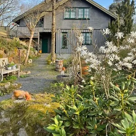 בית נופש Seaside With Unique View And Design סאנדפיורד